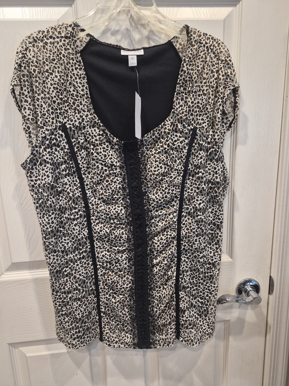5/25 Fashion Bug Black Top with Leopard Trim